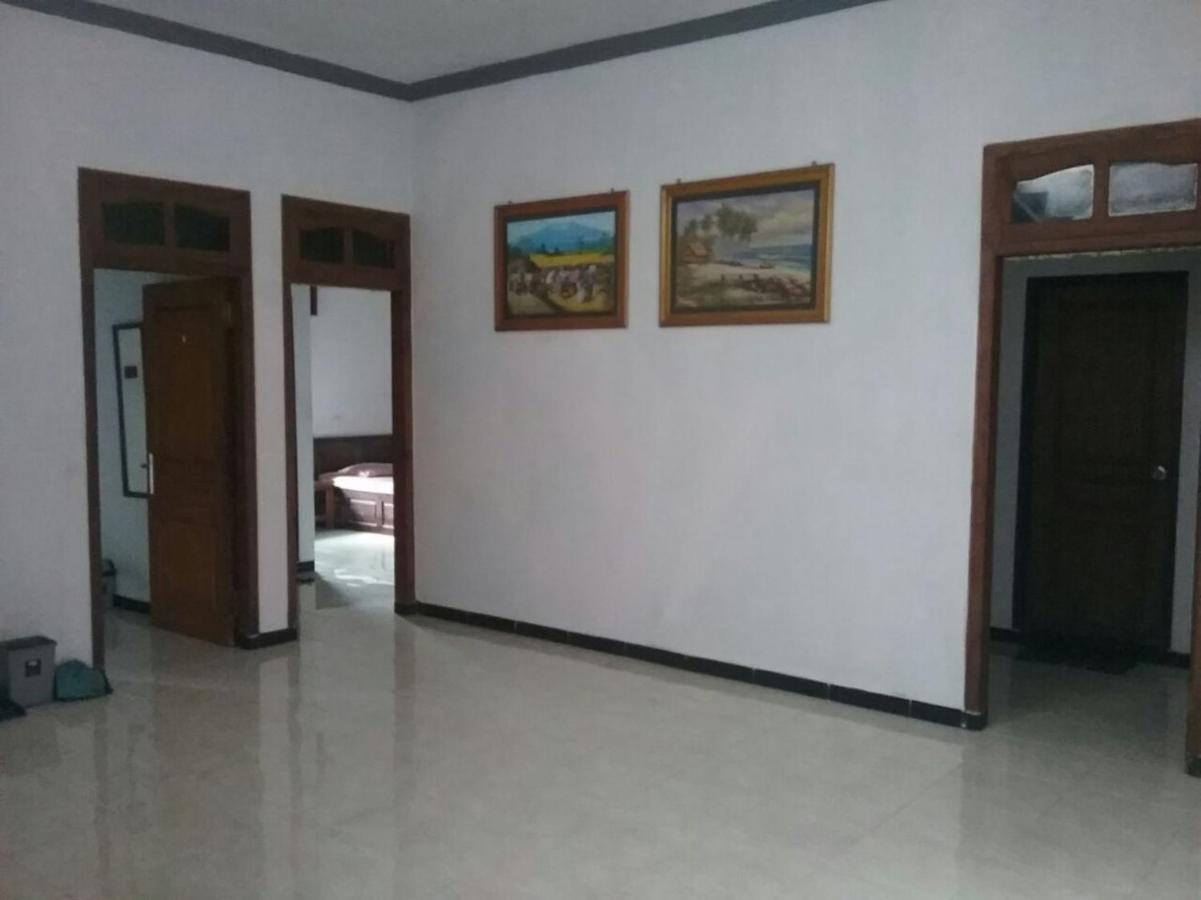 Hotel "Ngebel Indah" ภายนอก รูปภาพ