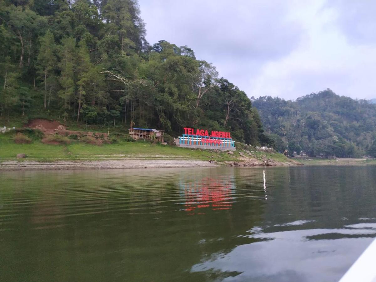 Hotel "Ngebel Indah" ภายนอก รูปภาพ